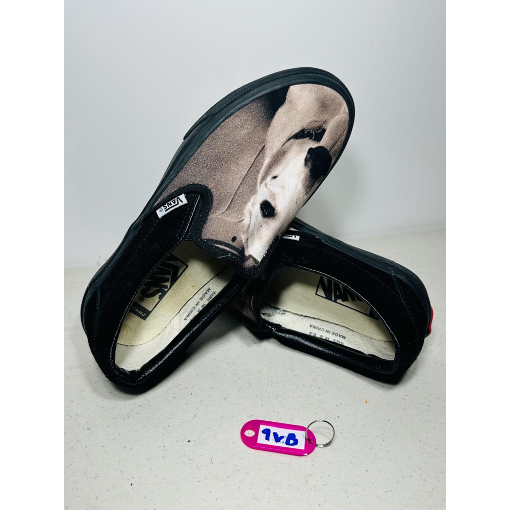 custom Vans slip-on sneakers with a dog print size 6,5